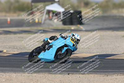 media/Nov-02-2025-CVMA (Sun) [[337aff29ab]]/Race 17-Amateur Supersport Middleweight/